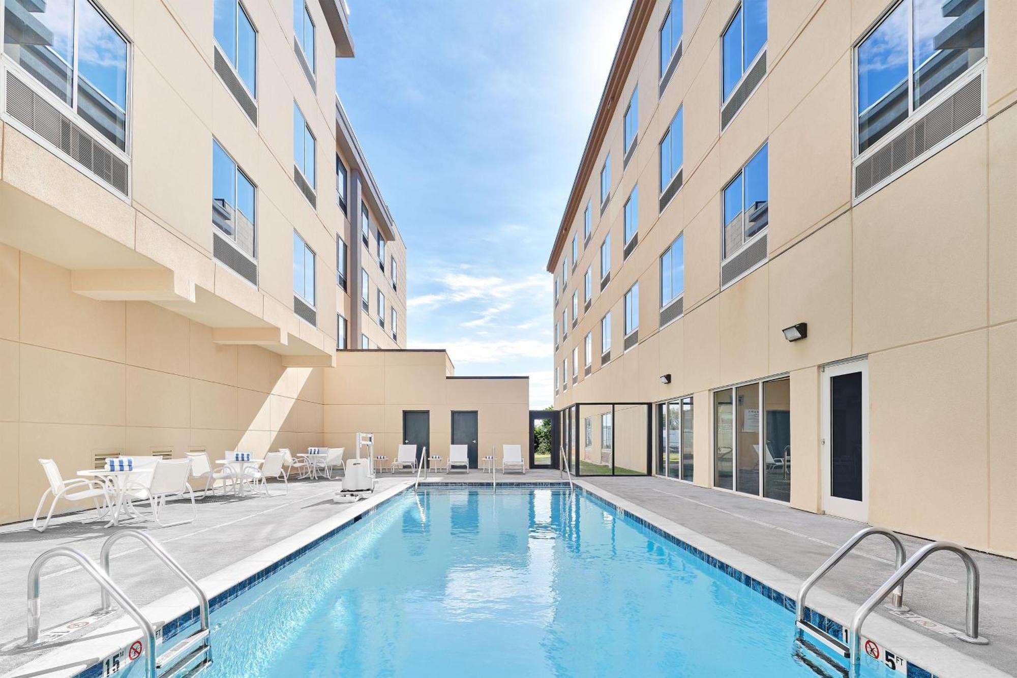 Four Points By Sheraton Oklahoma City Airport Eksteriør bilde